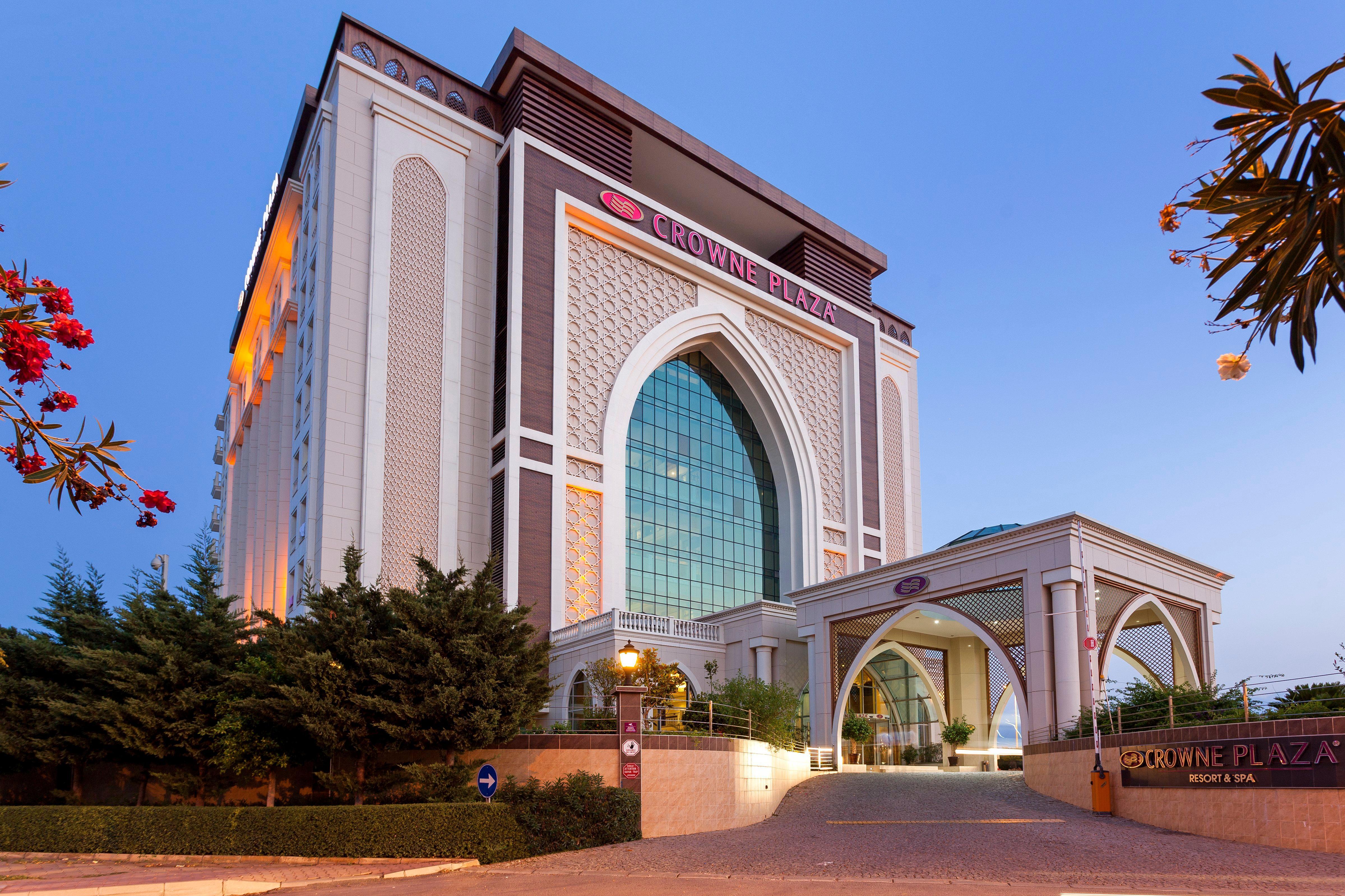 Hotel Crowne Plaza Antalya By Ihg Exterior foto Crowne Plaza Hotel, Khartoum