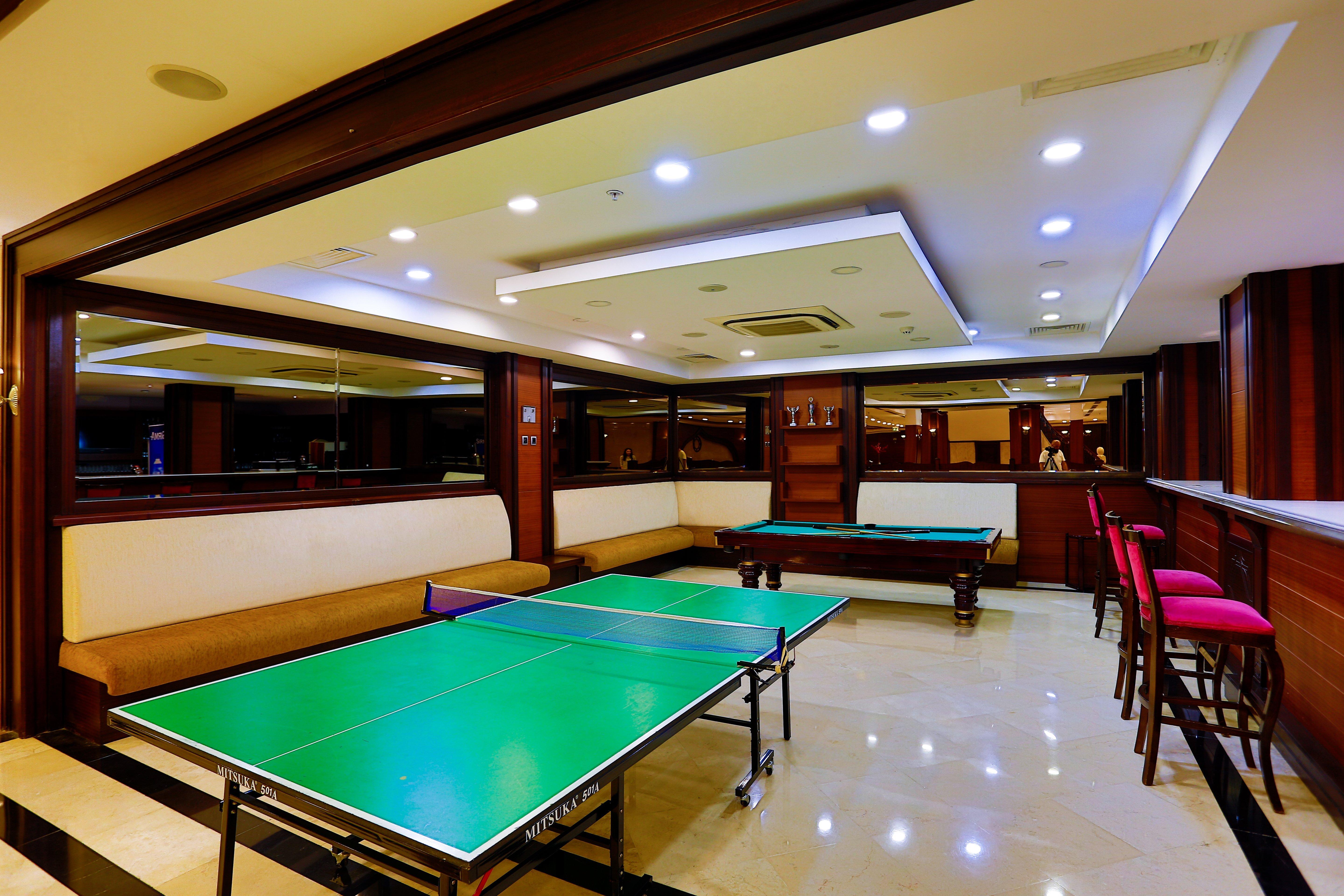 Hotel Crowne Plaza Antalya By Ihg Exterior foto Table Tennis